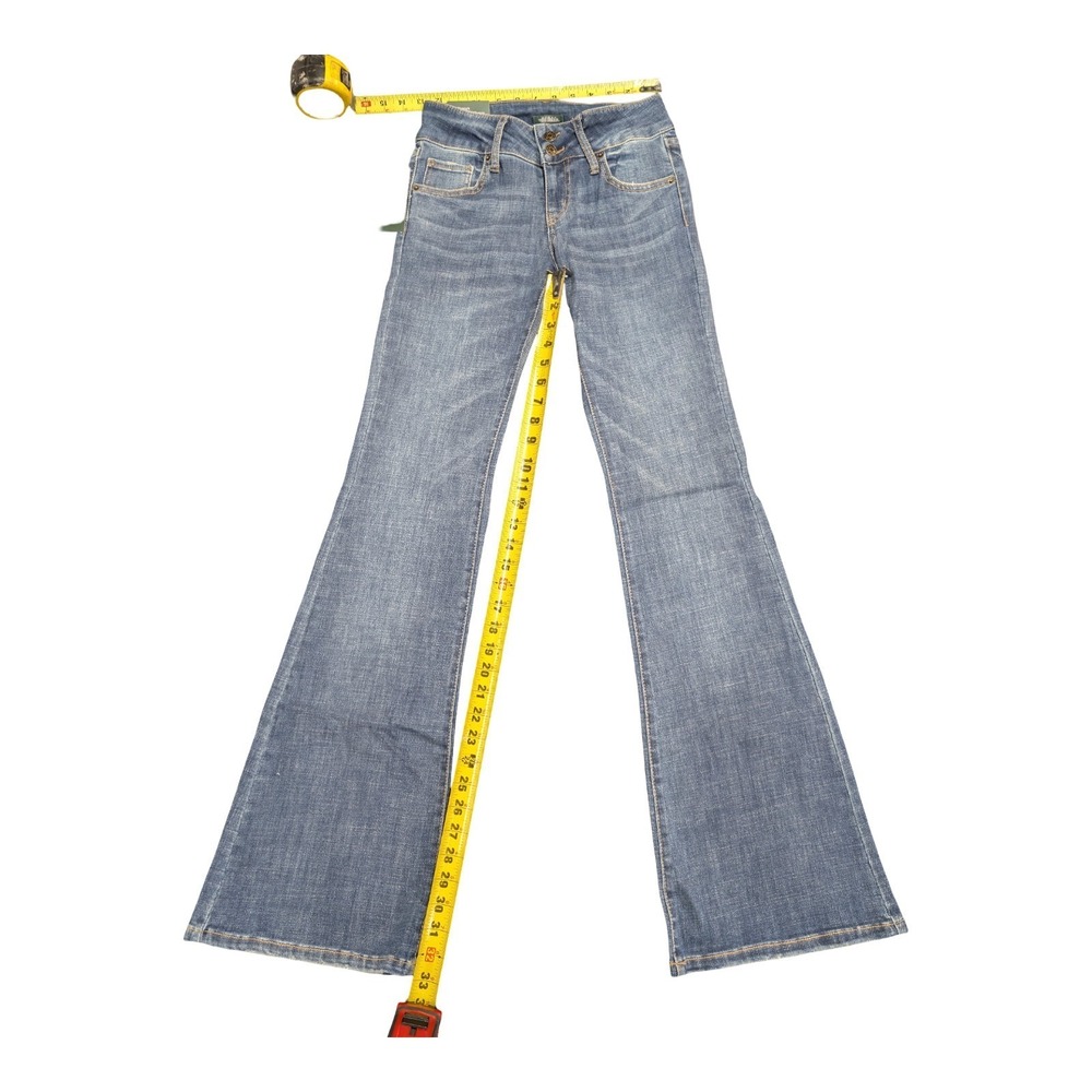⭐B8 Wild Fable Low Rose Flare Jeans Medium-wash High Stretch Size 4 / 33" Inseam